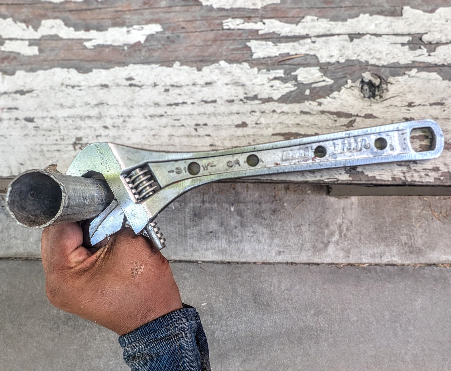 12 Inch Ironworker Crescent Wrench